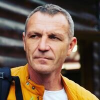 Продавец Александр