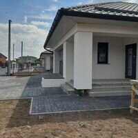 Продавець Андрей Братко