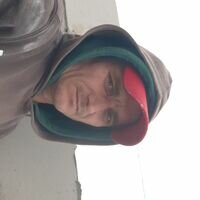 Продавець Сергій Данчук