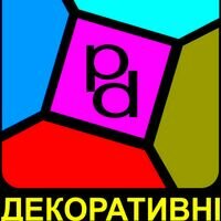 Продавец Игорь Роганов