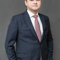 Продавец Евгений Ковалев