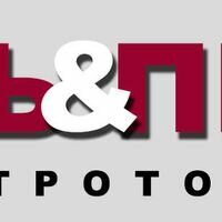 Продавец Артем Ступак